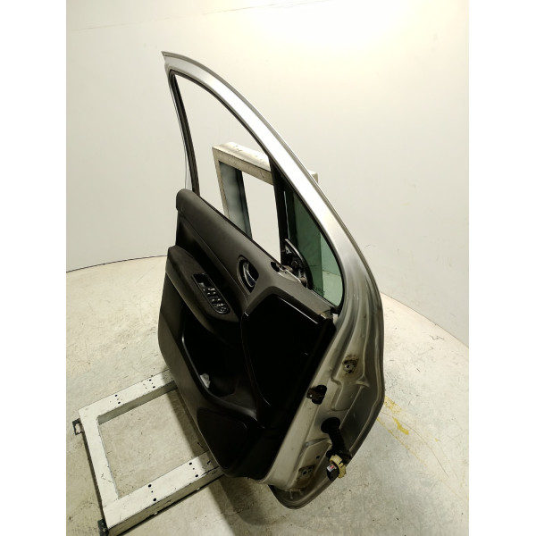 PORTA DIANTEIRA ESQUERDA PEUGEOT 307 SED. PRESENCE 1.6 2010