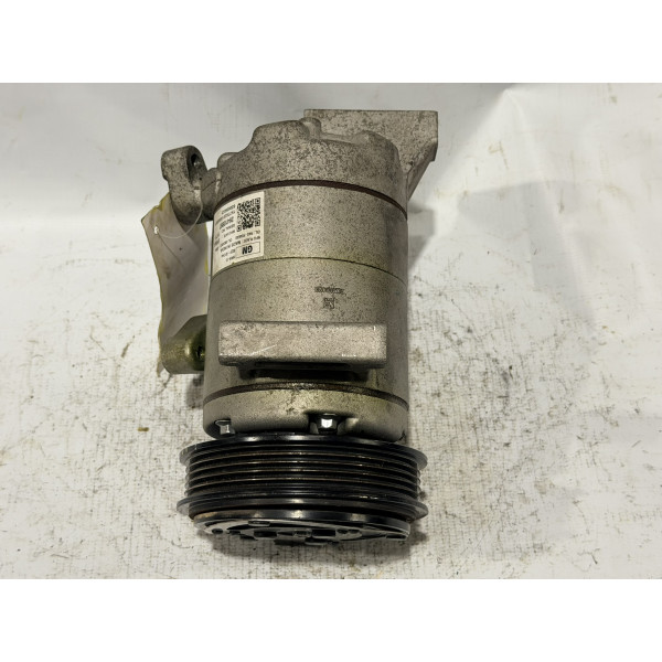 COMPRESSOR DO AR-CONDICIONADO CHEVROLET TRACKER PREM 1.2 24