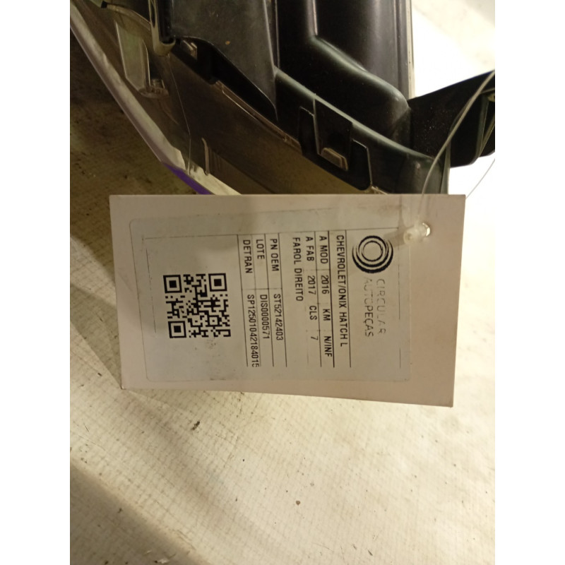 FAROL DIREITO CHEVROLET ONIX HATCH LT 1.0 8V 2016/2017
