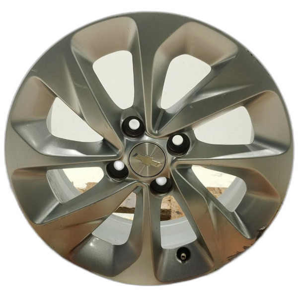 RODA LIGA LEVE ARO 15 PRATA 8 FUROS CHEVROLET ONIX 