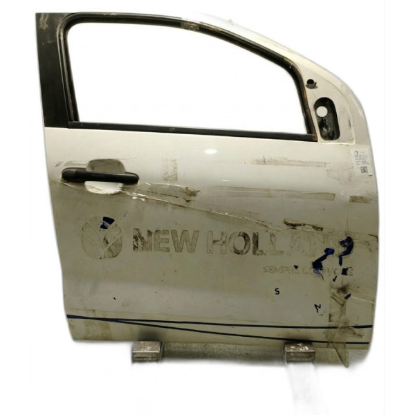PORTA DIANTEIRA DIREITA BRANCA FIAT MOBI 2024/2025