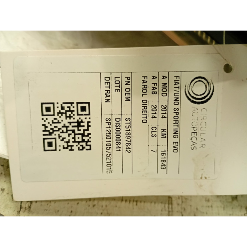 FAROL DIREITO FIAT UNO SPORTING 1.4 EVO FIRE 2014/2014