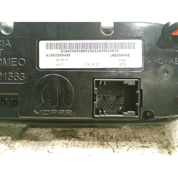 COMANDO DIGITAL CENTRAL DO AR CONDICIONA FIAT Toro 2.0 2020
