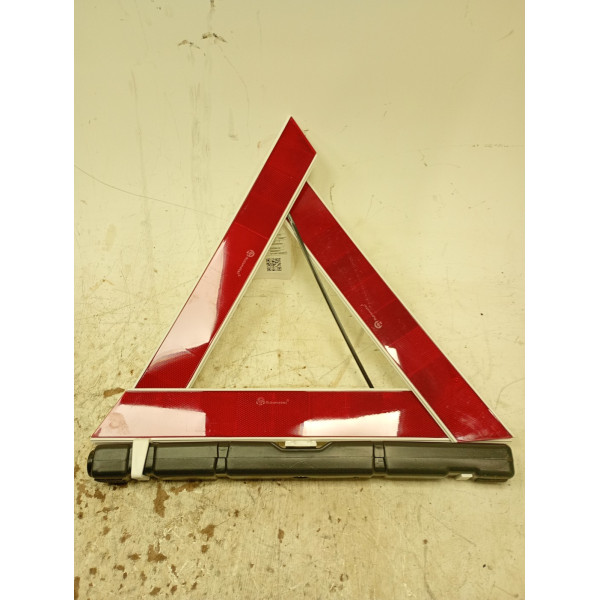 TRIANGULO DE SEGURANÇA CHEVROLET MONTANA LTZ 1.2 FLEXV 23/24