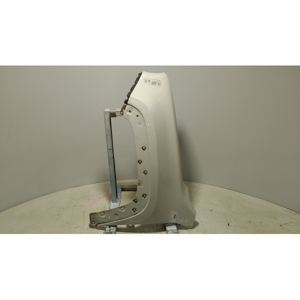 PARA-LAMA DIANTEIRO ESQUERDO JEEP RENEGADE LONGITUD 1.8 2015