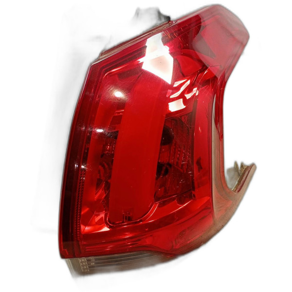LANTERNA TRASEIRA DIREITA PEUGEOT 2008 GRIFFE 1.6 16V 15/16