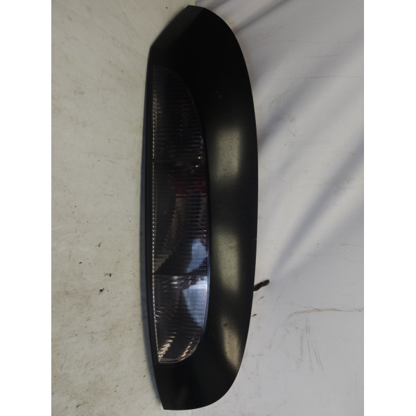 LANTERNA TRASEIRA DIREITA CHEVROLET CORSA HATCHBACK 1.8 2004