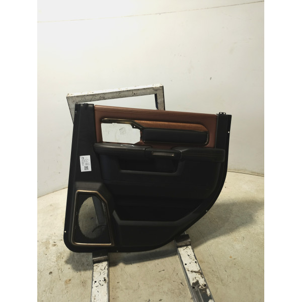 FORRO PORTA TRASEIRO DIREITO RAM 3500 LIMITED LONGHORN 6.7