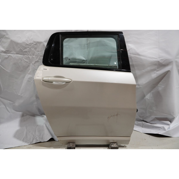 PORTA TRASEIRA DIREITA RAM RAMPAGE R/T BRANCA 2023/2024