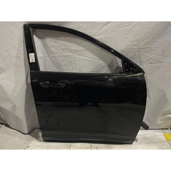 PORTA DIANTEIRA DIREITA CHEVROLET TRACKER 1.0 TURBO FLEX 21