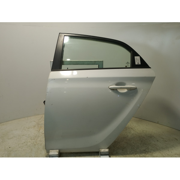 PORTA TRASEIRA ESQUERDA HYUNDAI  HB20 COMFORT BRANCO 2016
