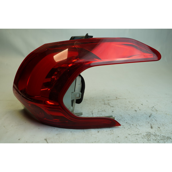 LANTERNA TRASEIRA DIREITA PEUGEOT 2008 ALLURE 1.6 2021/2022