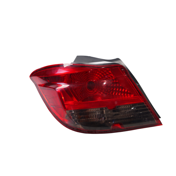 LANTERNA TRASEIRA ESQUERDA CHEVROLET ONIX 1.4 8V 2014/15