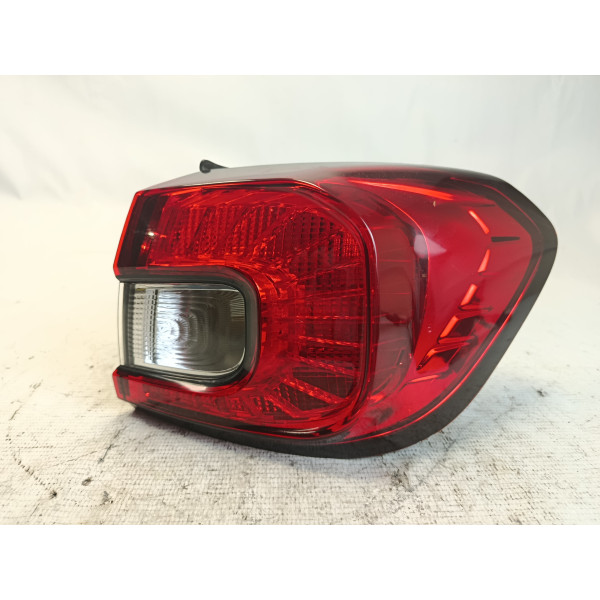 LANTERNA TRASEIRA DIREITA FIAT ARGO TREKKING 1.3 2024/2025