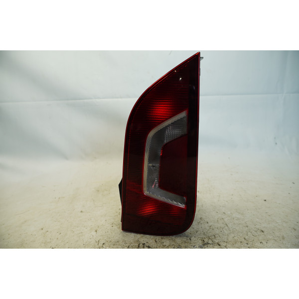LANTERNA TRASEIRA DIREITA VOLKSWAGEN UP TAKE 1.0 2014/2015