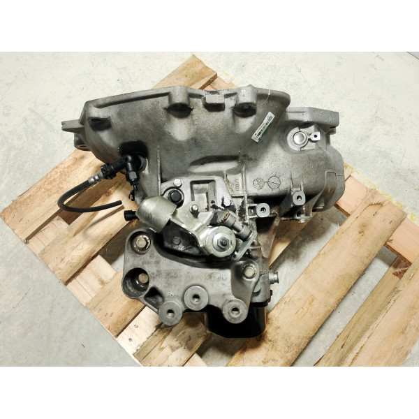 MOTOR COMPLETO CHEVROLET ONIX HATCH LT 1.4 2013/14