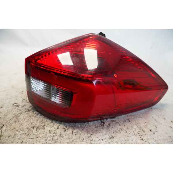 LANTERNA TRASEIRA DIREITA CHERY TIGGO 2 ACT 1.5 2021
