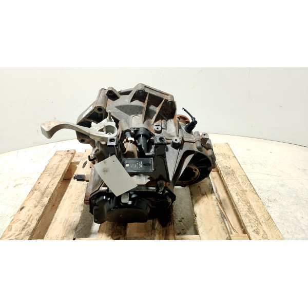 CÂMBIO MANUAL VOLKSWAGEN SAVEIRO 1.6 MI TOTAL FLEX 2013/2014