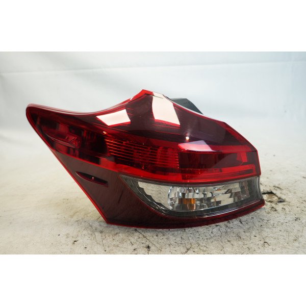 LANTERNA TRASEIRA ESQUERDA TOYOTA YARIS XS 1.5 FLEX 2024/25