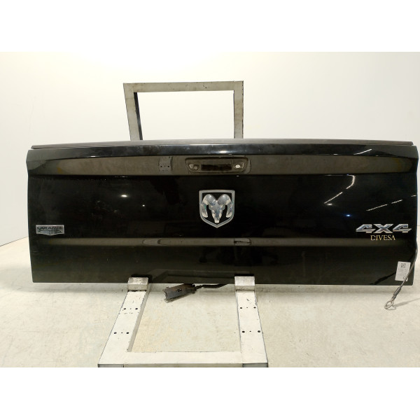 TAMPA TRASEIRA PRETA RAM 2500 LARAMIE 6.7 TDI CD 2016/17