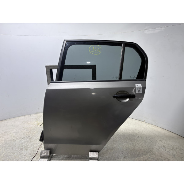 PORTA TRASEIRA ESQUERDA PRATA VOLKSWAGEN UP TAKE 2014/15