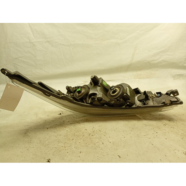 FAROL DIANTEIRO DIREITO TOYOTA YARIS XL SEDAN 1.5 FLEX 23/24