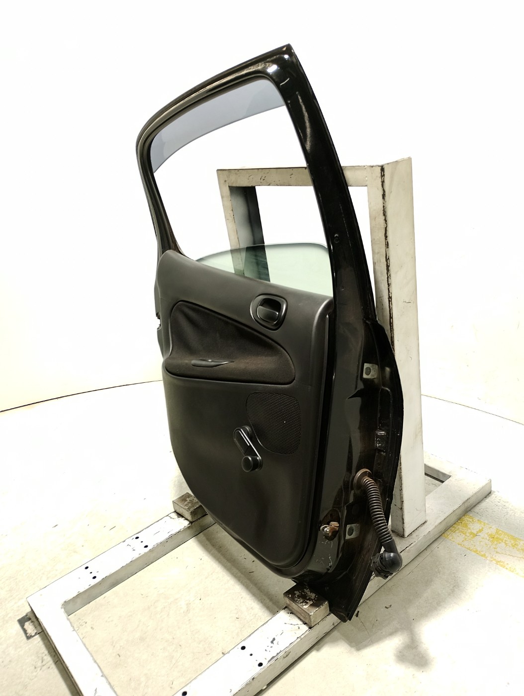 PORTA TRASEIRA AUTOMOTIVO - 900678 - 