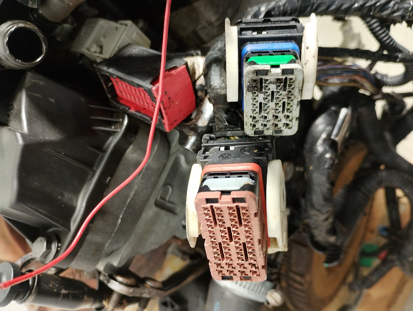 MOTOR COMPLETO PEUGEOT PARTNER ESCAPADE 1.6 FLEX 2011 - MOTC0241733 - 