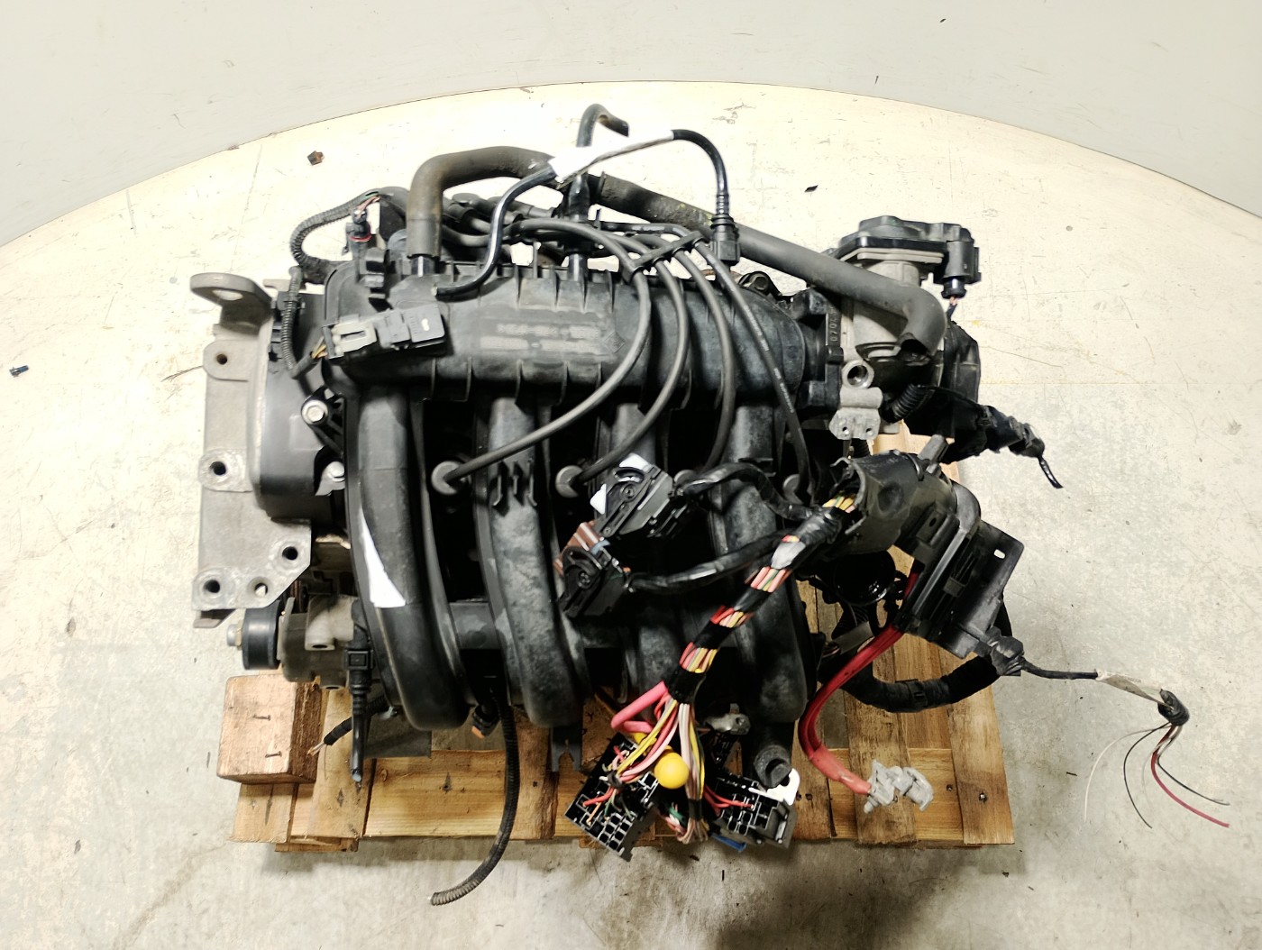 MOTOR COMPLETO RENAULT SANDERO EXPRESSION HI-POWER 2016 - 100018560R - 