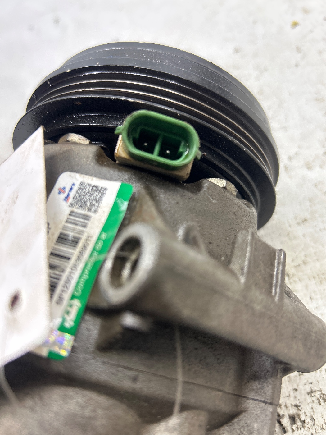 COMPRESSOR AR-CONDICIONADO VOLKSWAGEN GOL 1.0 12V 2022/2023 - ST5U0820803K - 