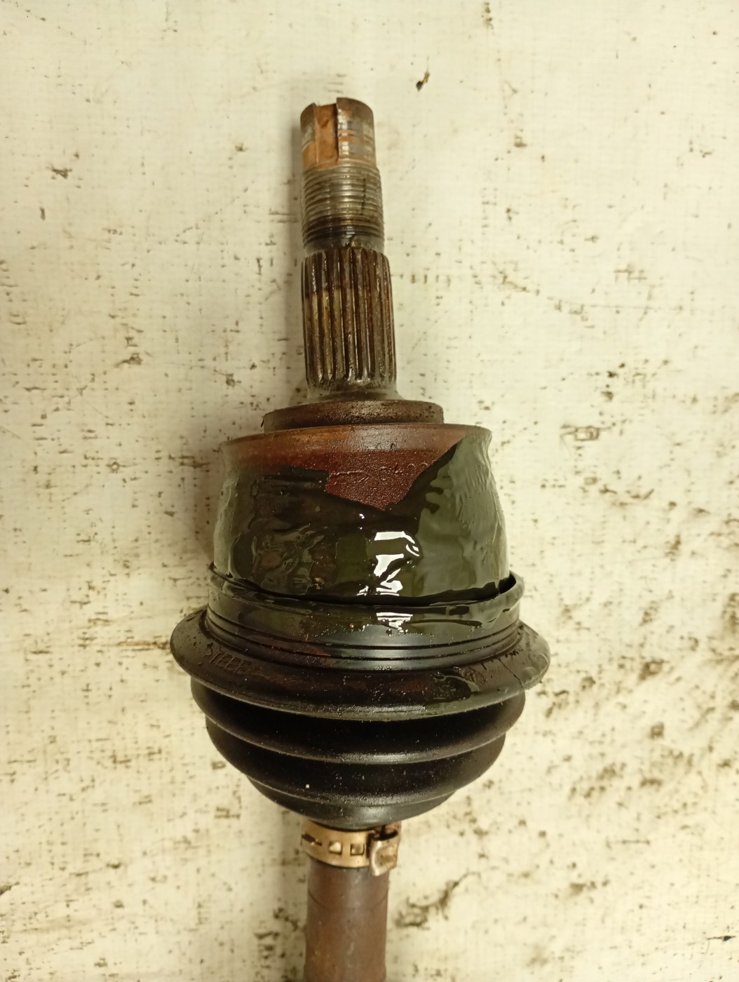 SEMI EIXO DIANTEIRO DIREITO FIAT MOBI LIKE 1.0 FIRE F 2023 - ST52004333 - 