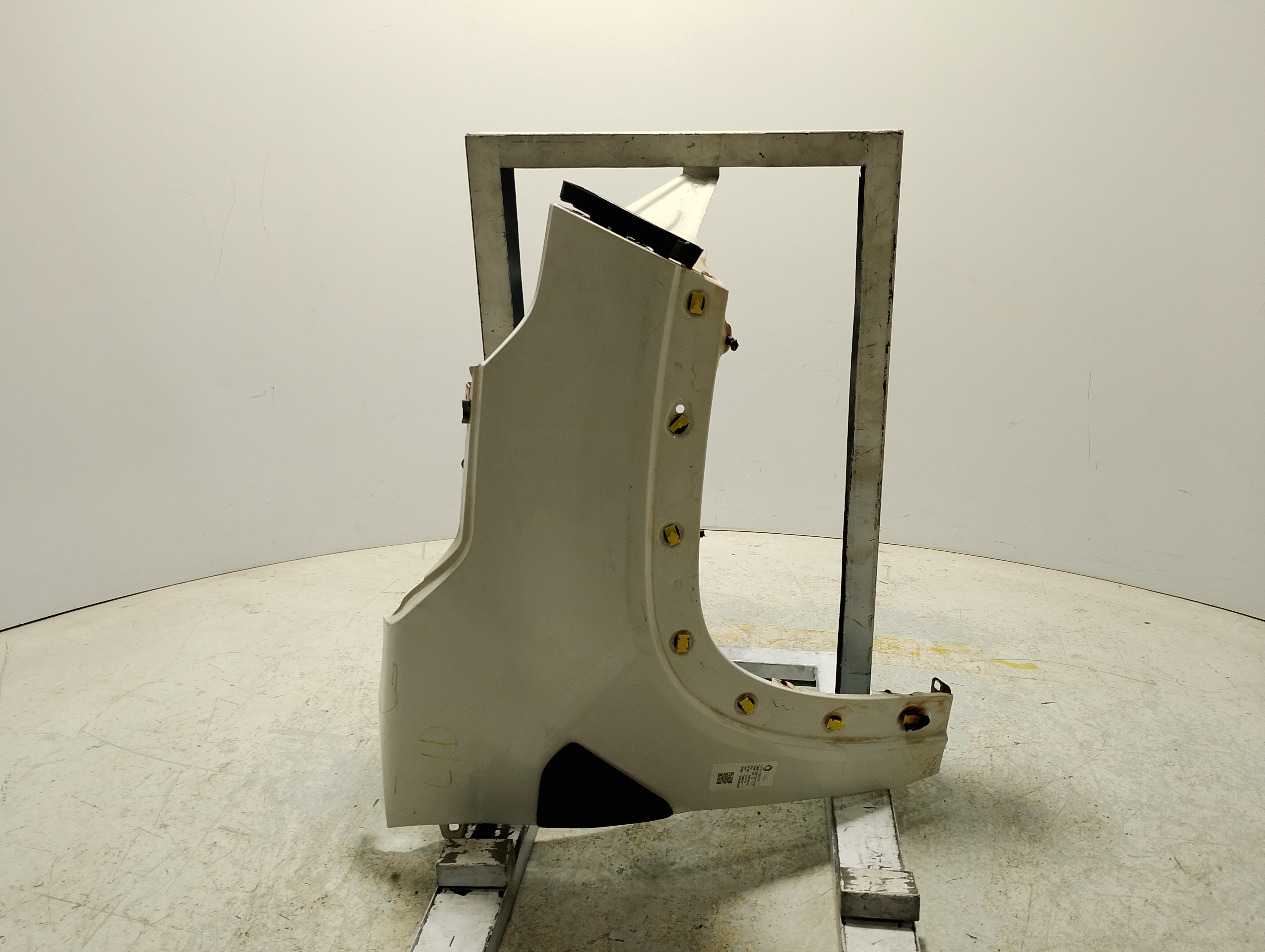 PARALAMA DIANT DIREITO BRANCO FIAT STRADA FREEDOM 2023/2024 - ST52216118 - 