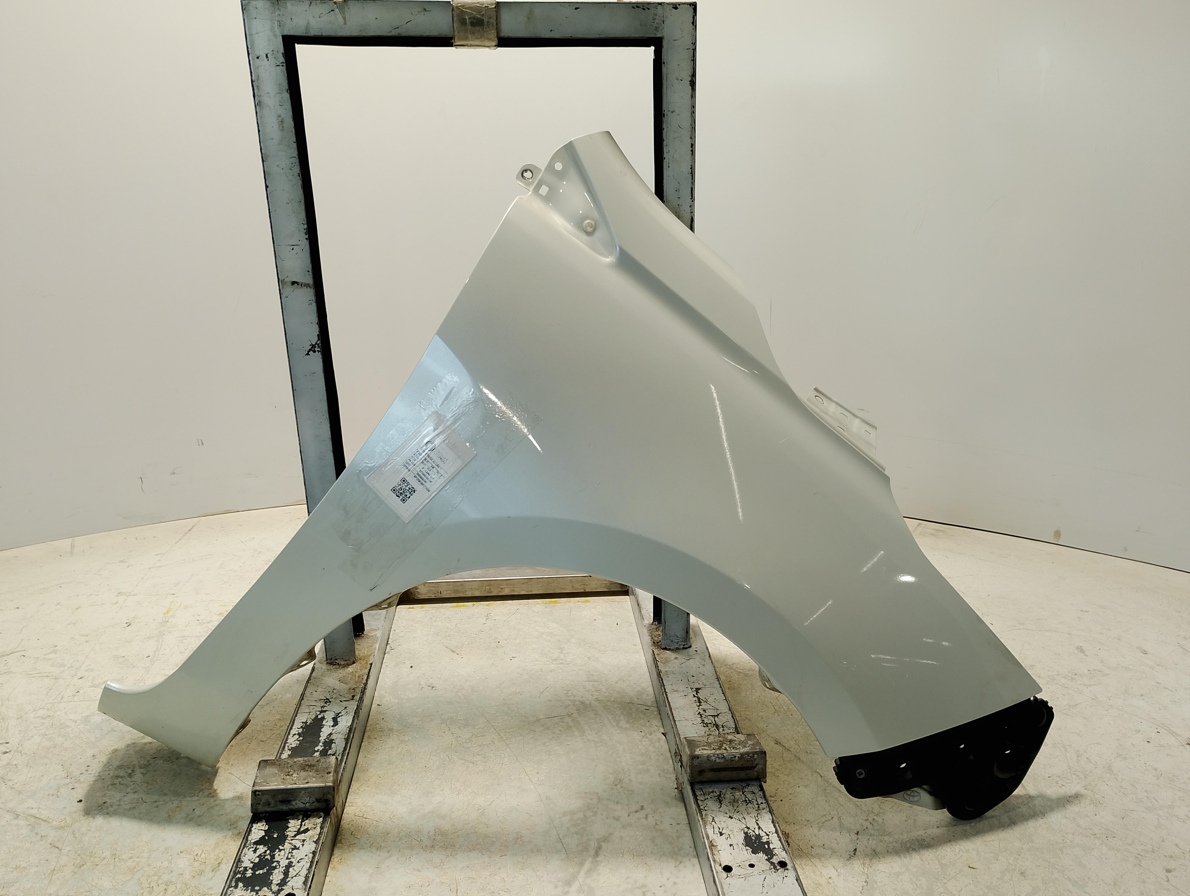 PARALAMA DIANTEIRO DIREITO BRANCO TOYOTA YARIS XL 2020/2021 - ST538010D240 - 