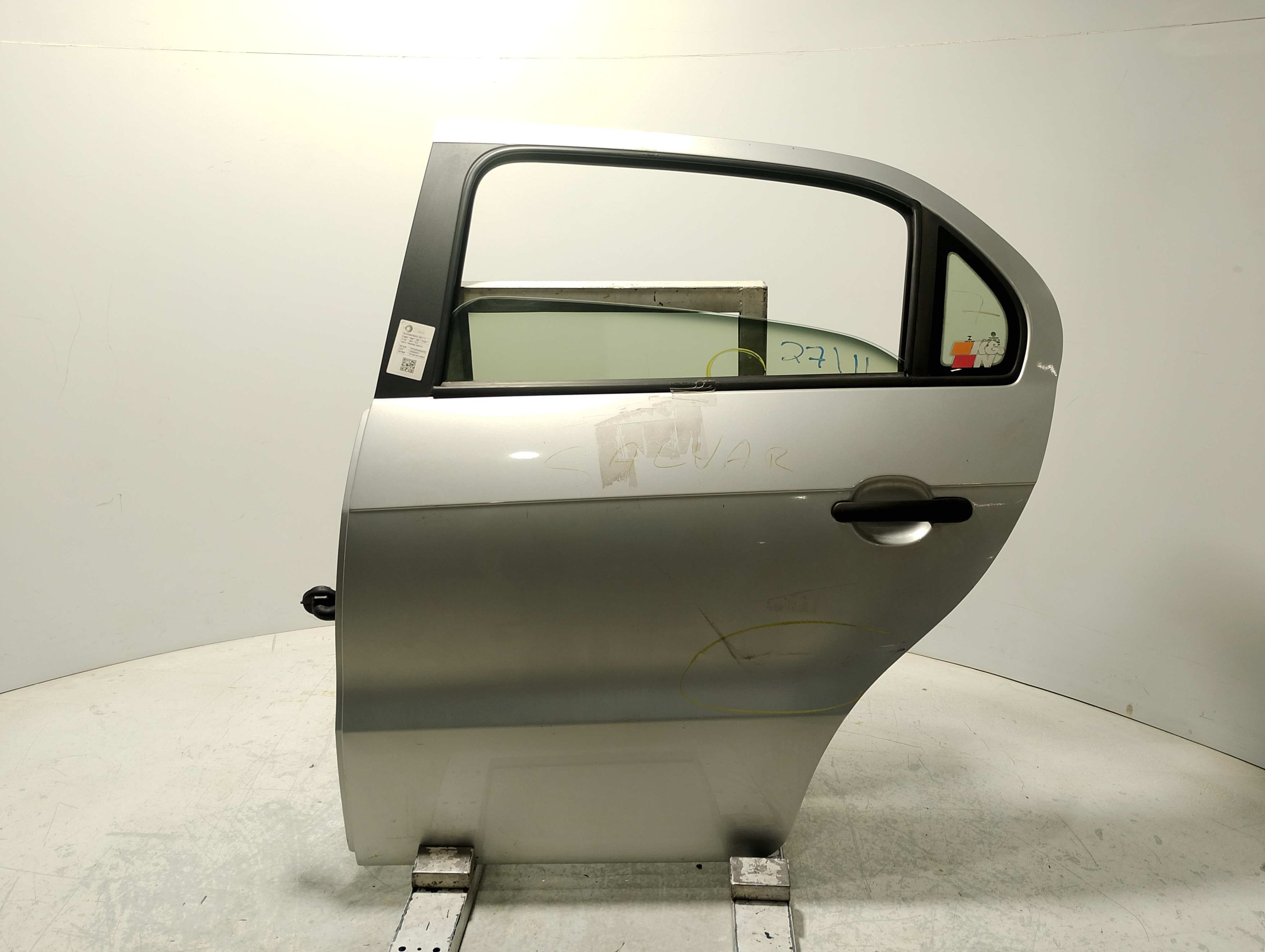 PORTA TRAS DIREITA PRATA VOLKSWAGEN GOL 1.6 MSI 2020/2021 - ST5U4833056DGRU - 