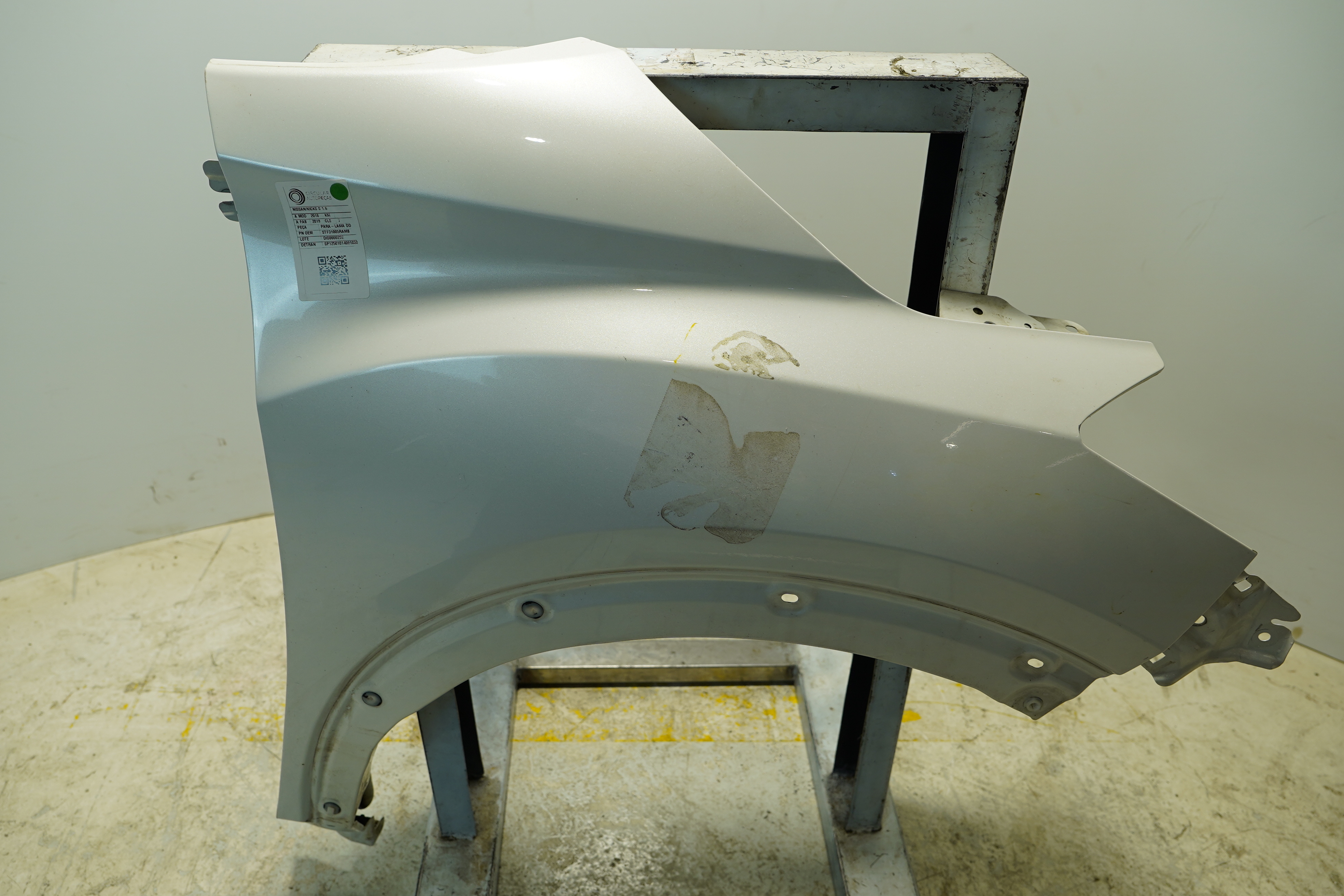 PARALAMA DIANT DIREITO BRANCO NISSAN KICKS S 2018/2019 - STF31005RAMB - 