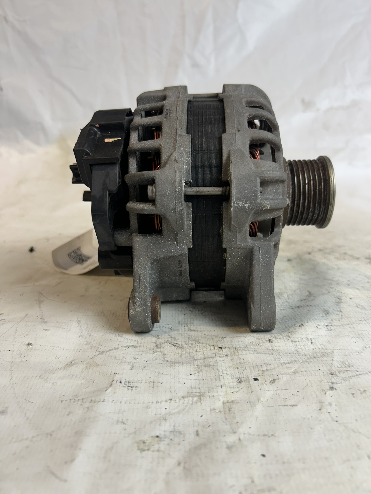 ALTERNADOR VEICULO AUTOMOVEL - 231009869R - 