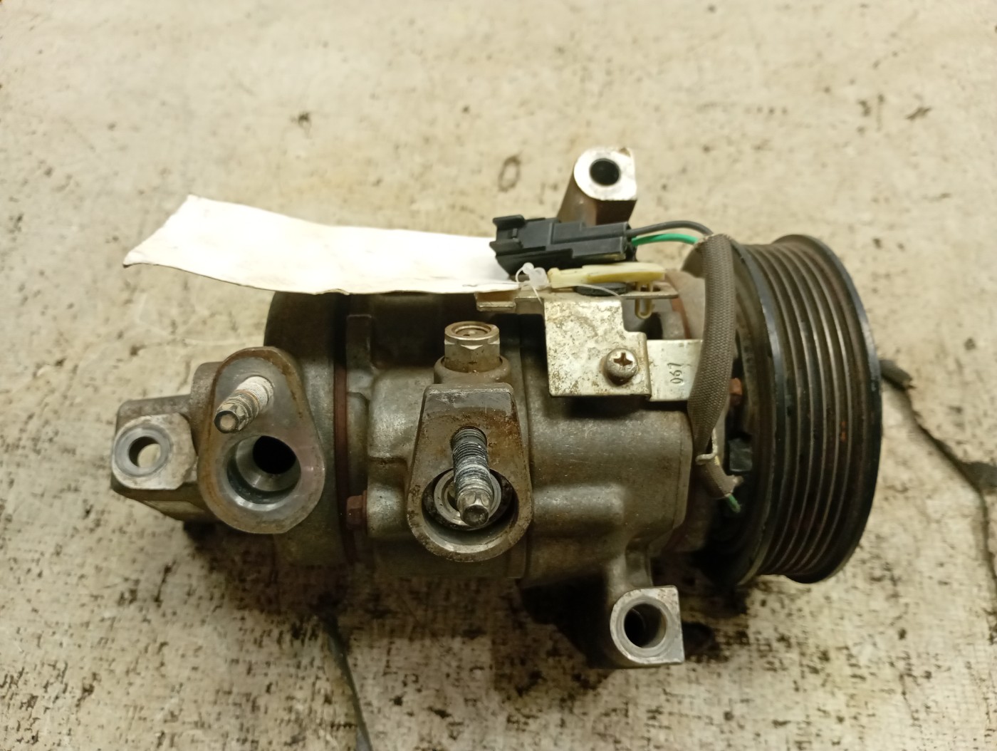 COMPRESSOR AR-CONDICIONADO KA+ SEDAN 1.0 SE/SE PLUS 2018/19 - STE3BZ19703D - 