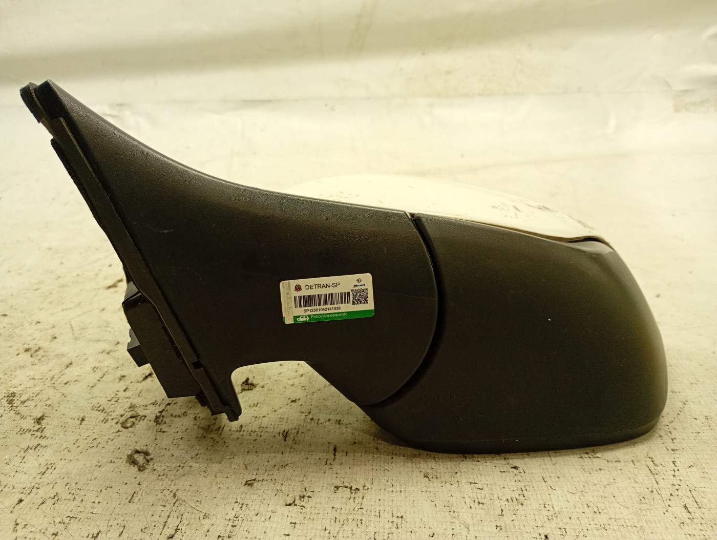 Espelho retrovisor externo - 26322240 - Tracker C