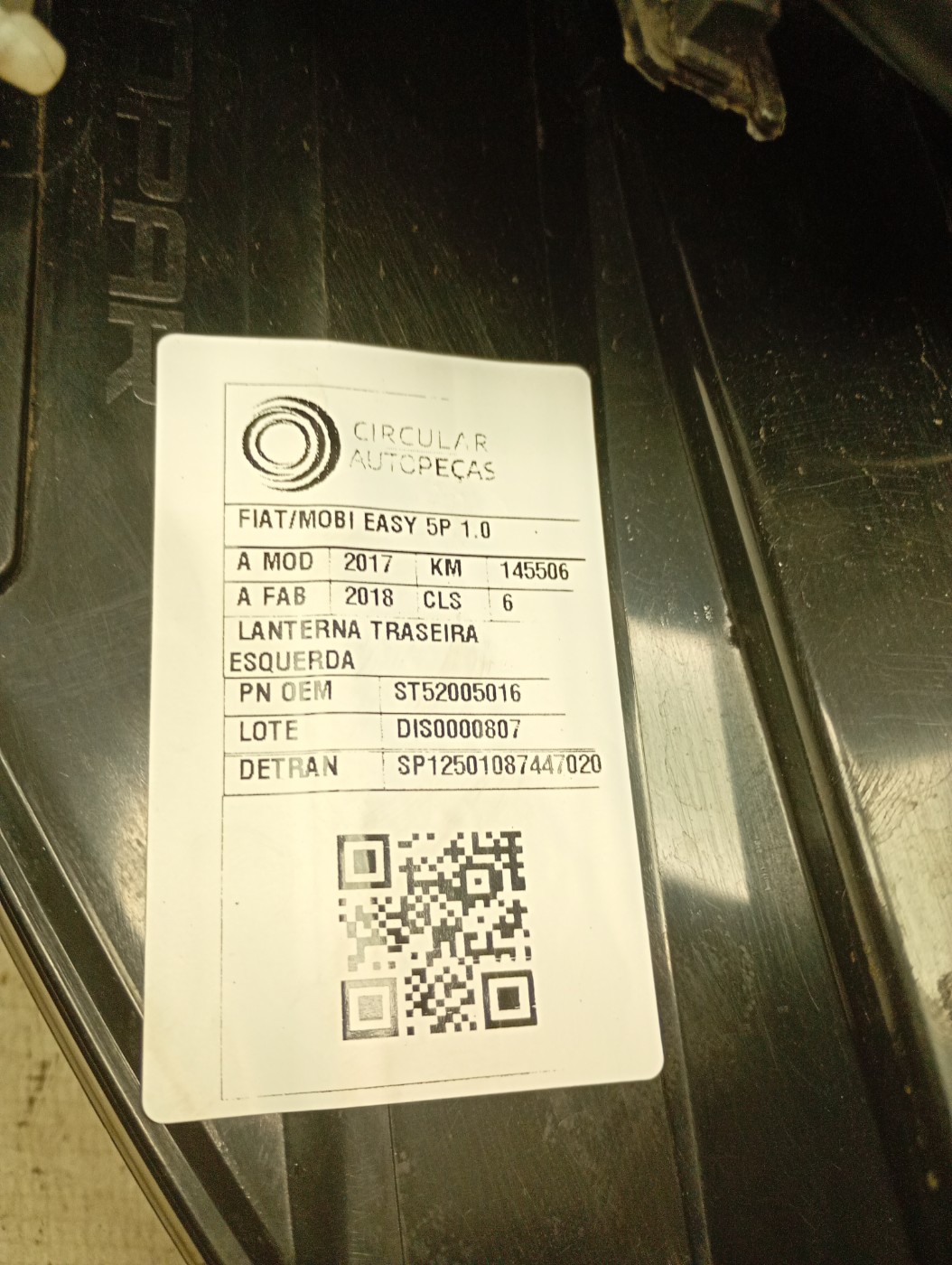 Lanterna Traseira Esquerda Fiat Mobi 2017 a 2025 - ST52005016 - 