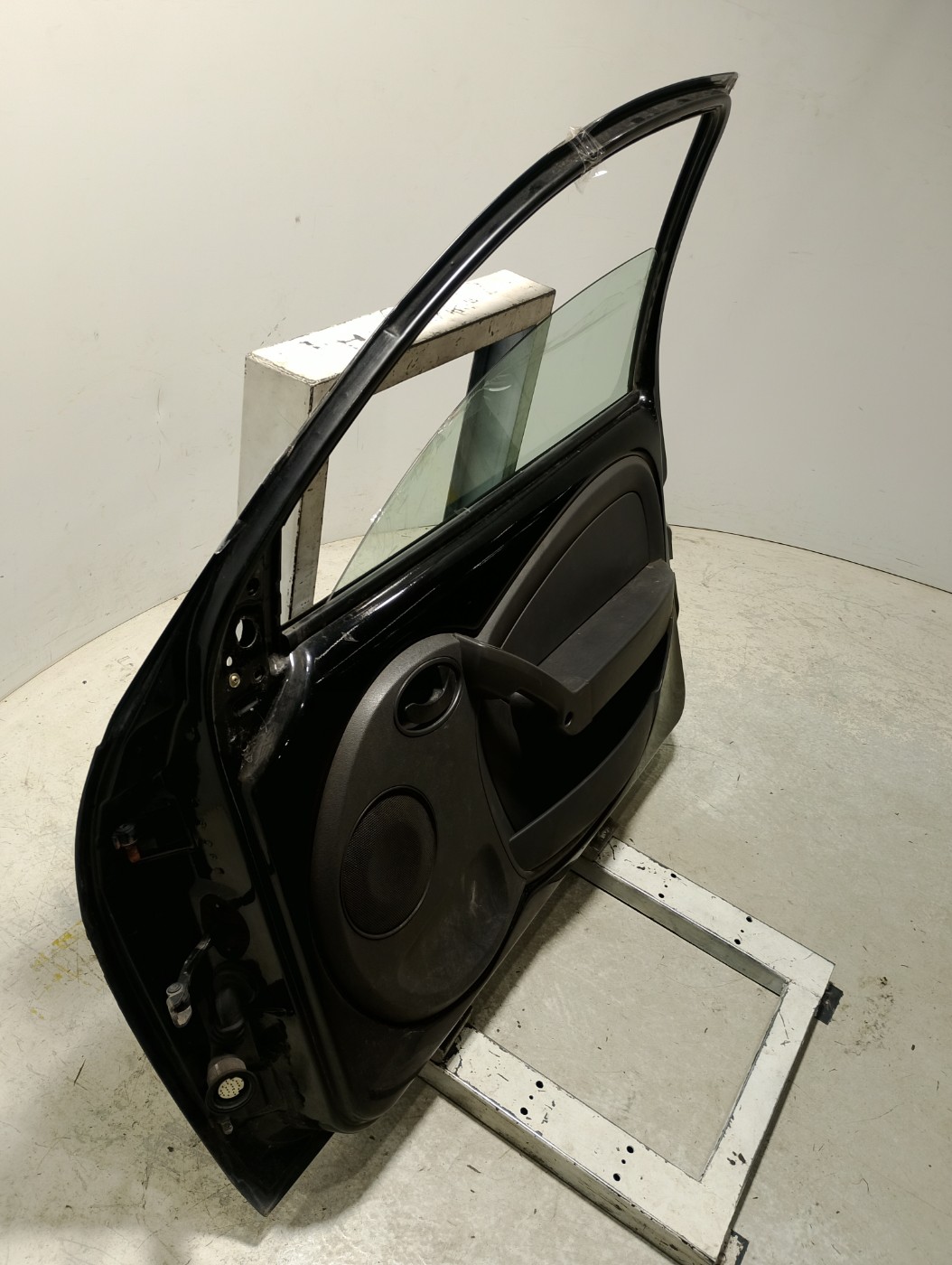 PORTA DIANTEIRA DIREITA FORD KA 1.0 8V/1.0 8V ST FLEX 08/09 - CS5Z6120124A - 