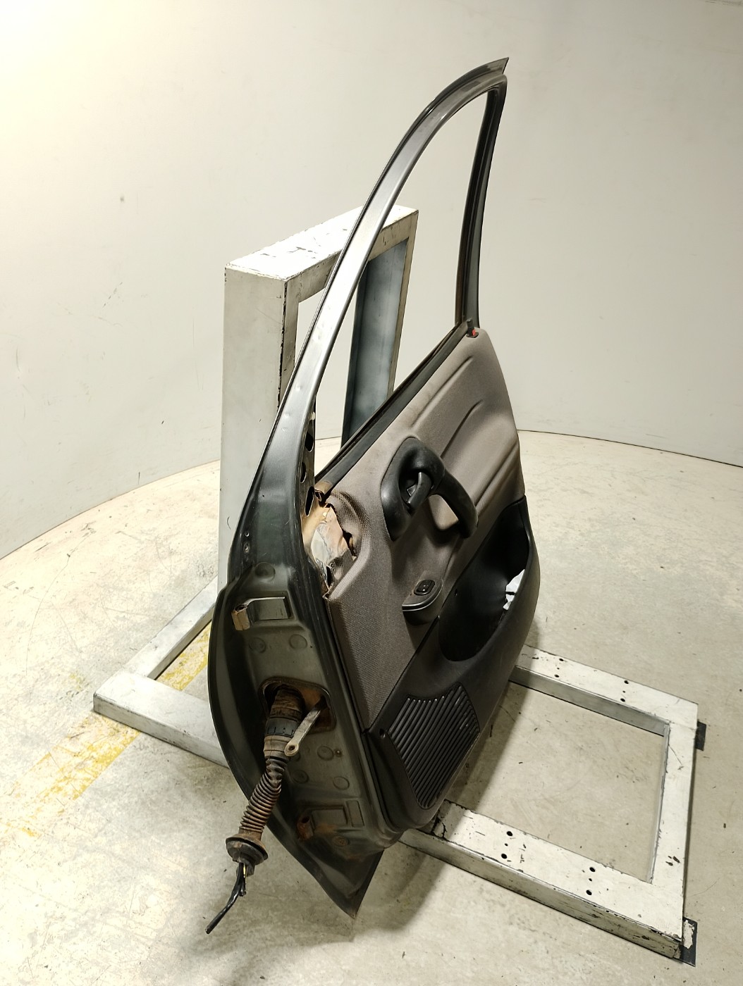 PORTA DIANTEIRA DIR. CINZA CHEVROLET CLASSIC LIFE/LS 2012/13 - ST93392778 - 