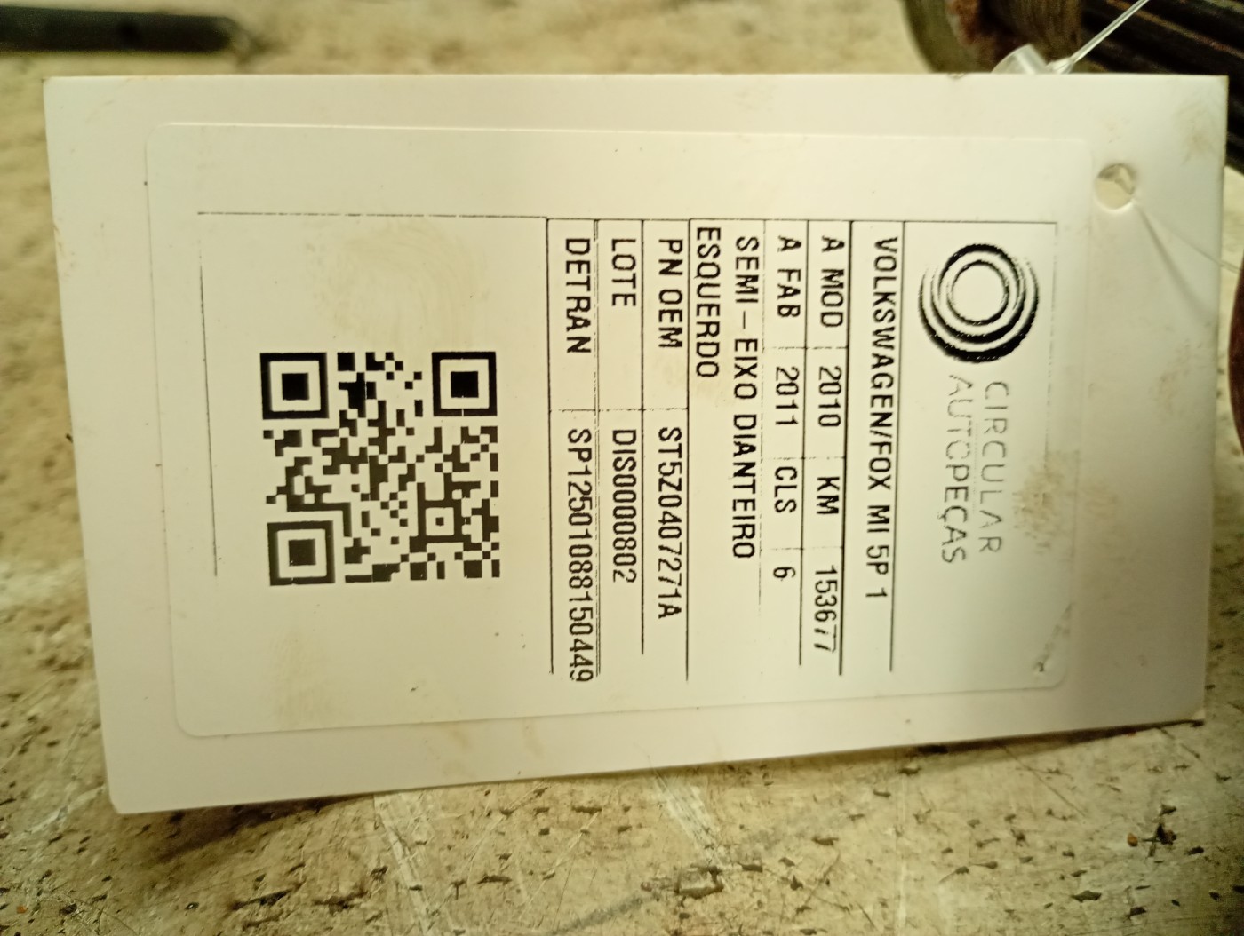 SEMI EIXO DIANTEIRO ESQUERDO VOLKSWAGEN FOX 1.6 FLEX 10/11 - ST5Z0407271A - 