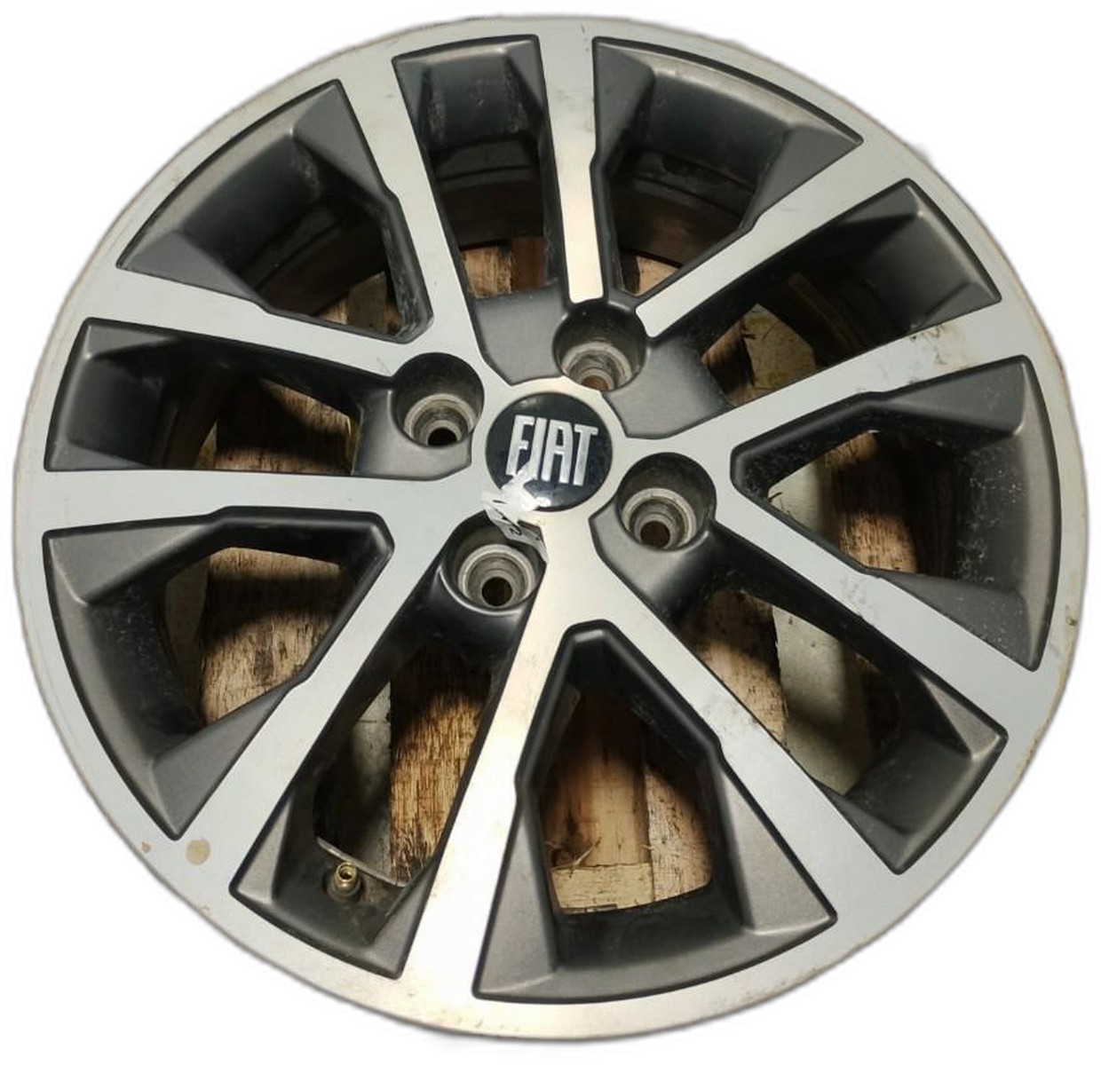 RODA LIGA LEVE ARO 15 4 FUROS DIAMANTADA FIAT ARGO - ST100250883TE - 