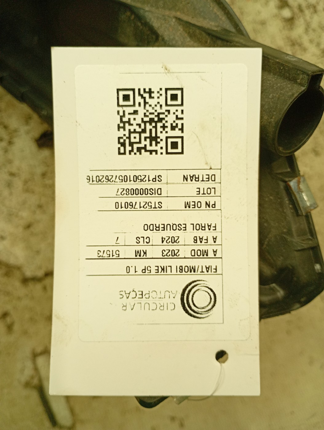 FAROL ESQUERDO FIAT MOBI LIKE 1.0 FIRE FLEX 5P 2023/2023 - ST52176010 - 