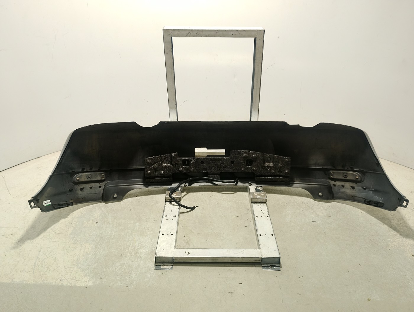 PARACHOQUE TRASEIRO PRATA CHEVROLET CORSA HAT. MAXX 1.8 2005 - ST93310356 - 