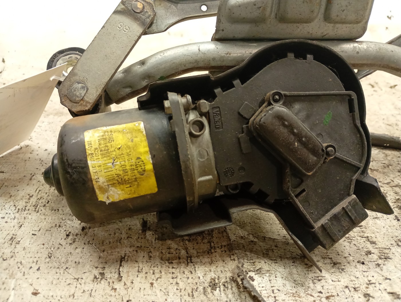 MOTOR LIMPADOR PARA-BRISA FORD FIESTA 1.0 2011/2012 - ST2S6517504AC - 