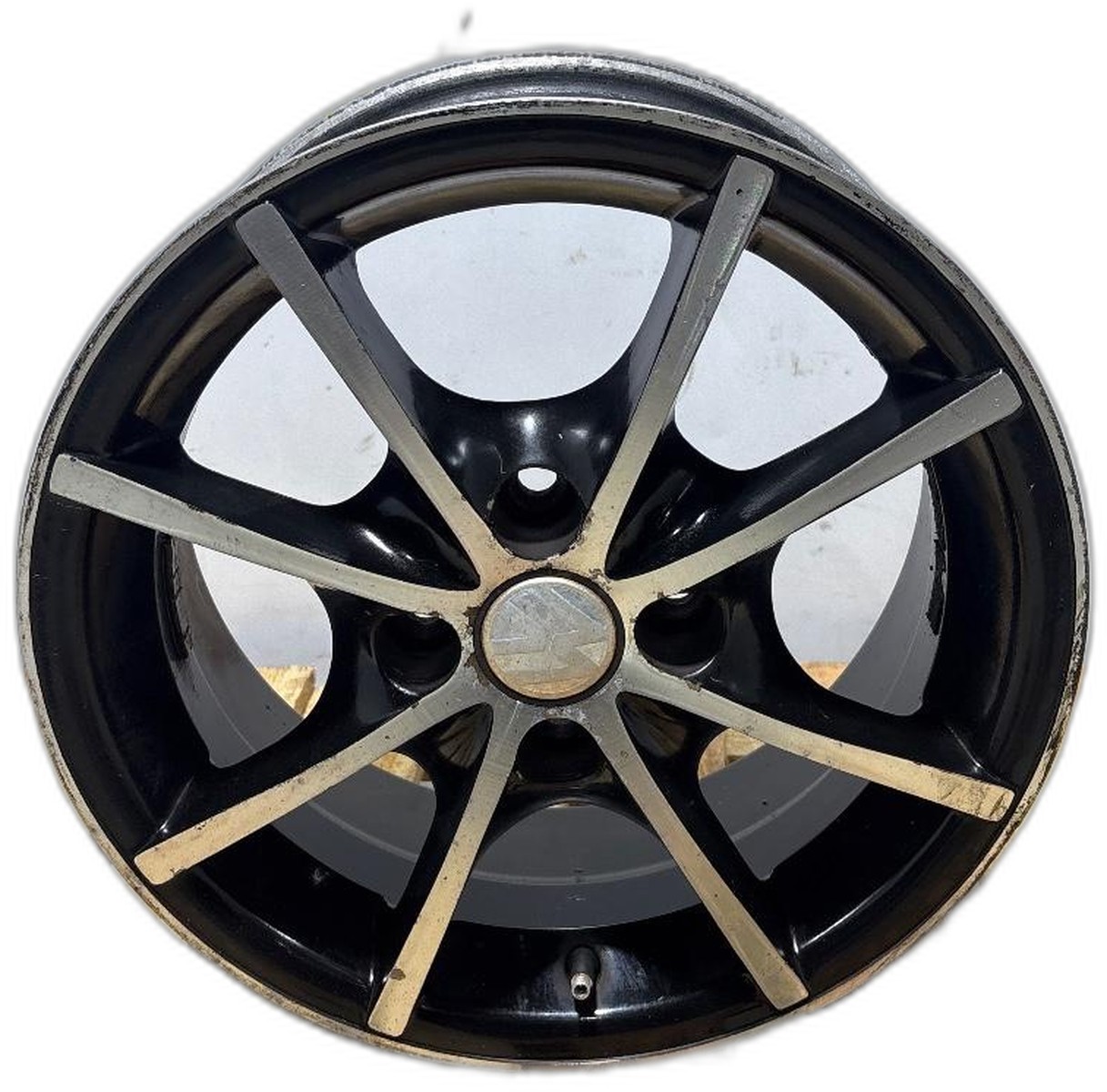 RODA LIGA LEVE ARO 14 4 FUROS DIAMANTADA VOLKSWAGEN GOL - ST377601025AEM77DE - 
