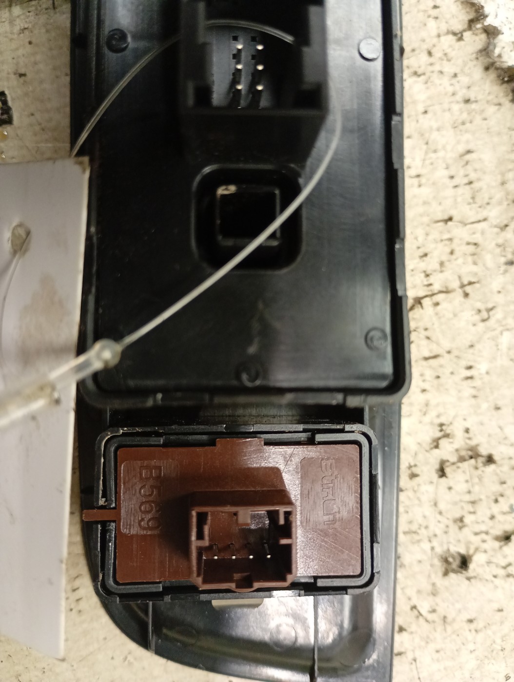 COMANDO CENTRAL DOS VIDROS ELÉTRICOS Toro 2.0 2019/2020 - ST30170996 - 