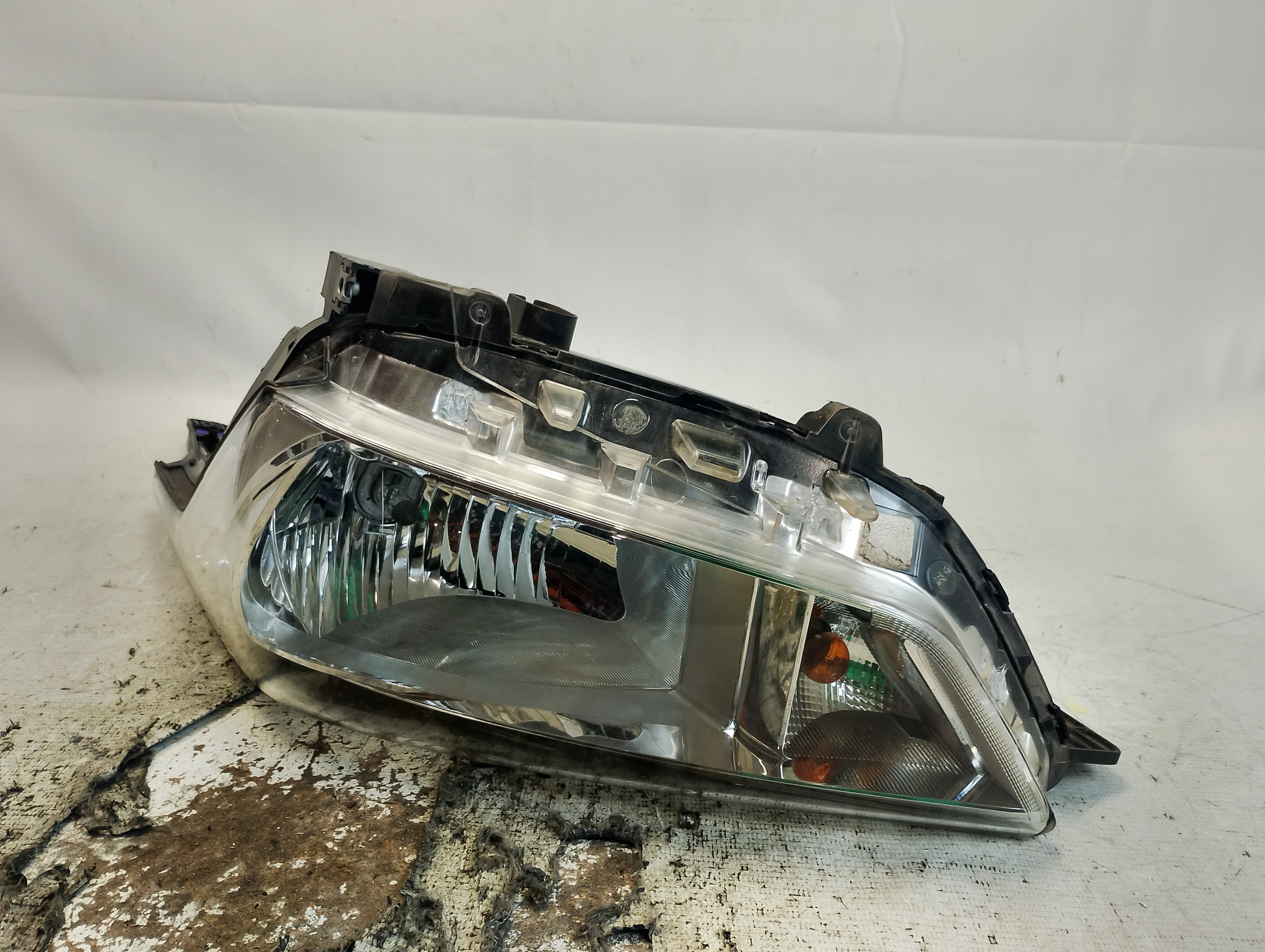 FAROL ESQUERDO HYUNDAI CRETA ATTITUDE 1.6 FLEX AUT. 2021/21 - ST92101M4000 - 