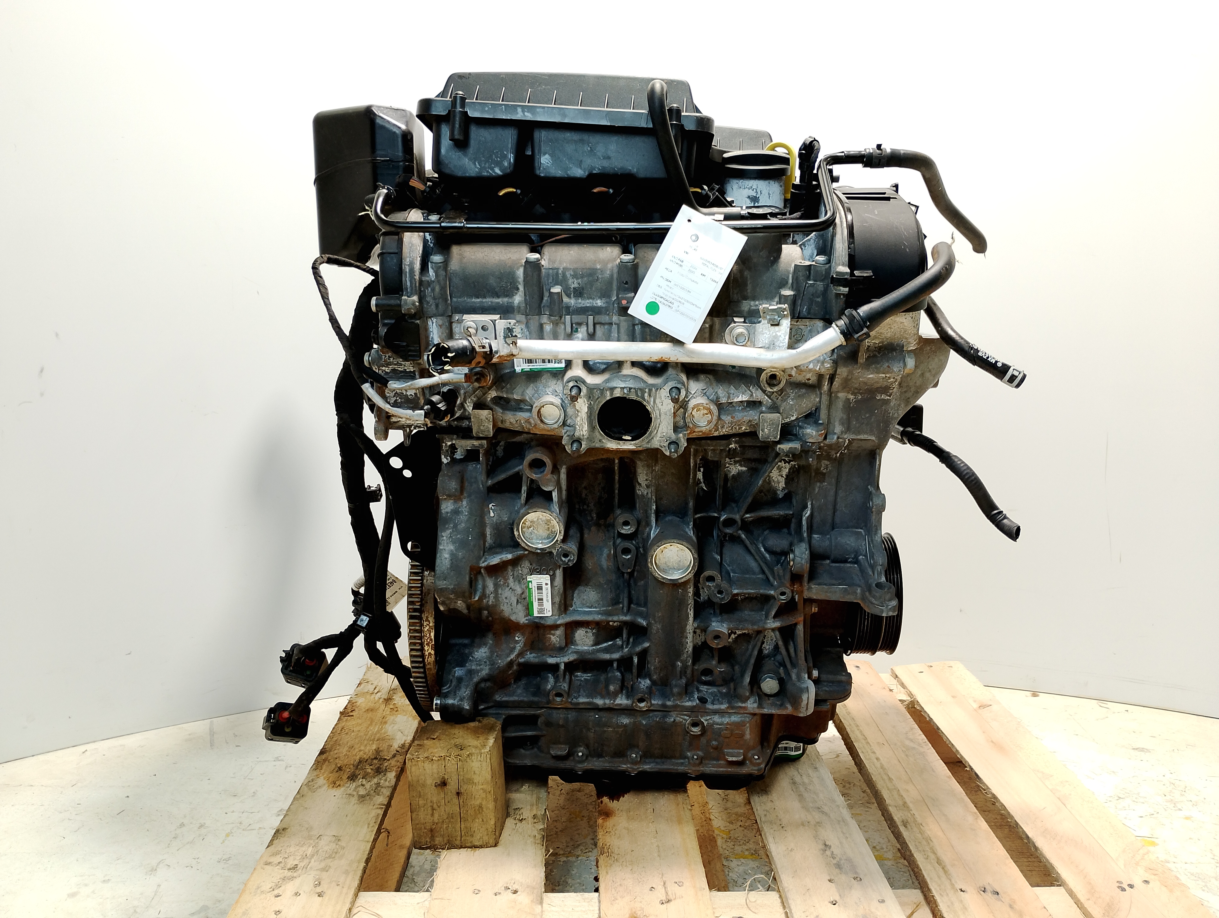 MOTOR COMPLETO VOLKSWAGEN SAVEIRO ROBUST 1.6 16V 2024/2025 - ST04E100033M - 